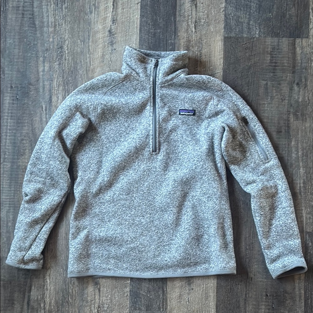 Patagonia Women’s Better Sweater quarter zip size medium